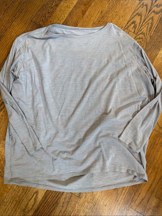 lululemon athletica Tops - Lululemon Back in Action shirt